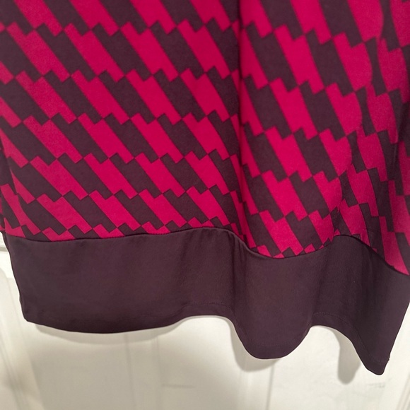 Pattern dress - Picture 8 of 12